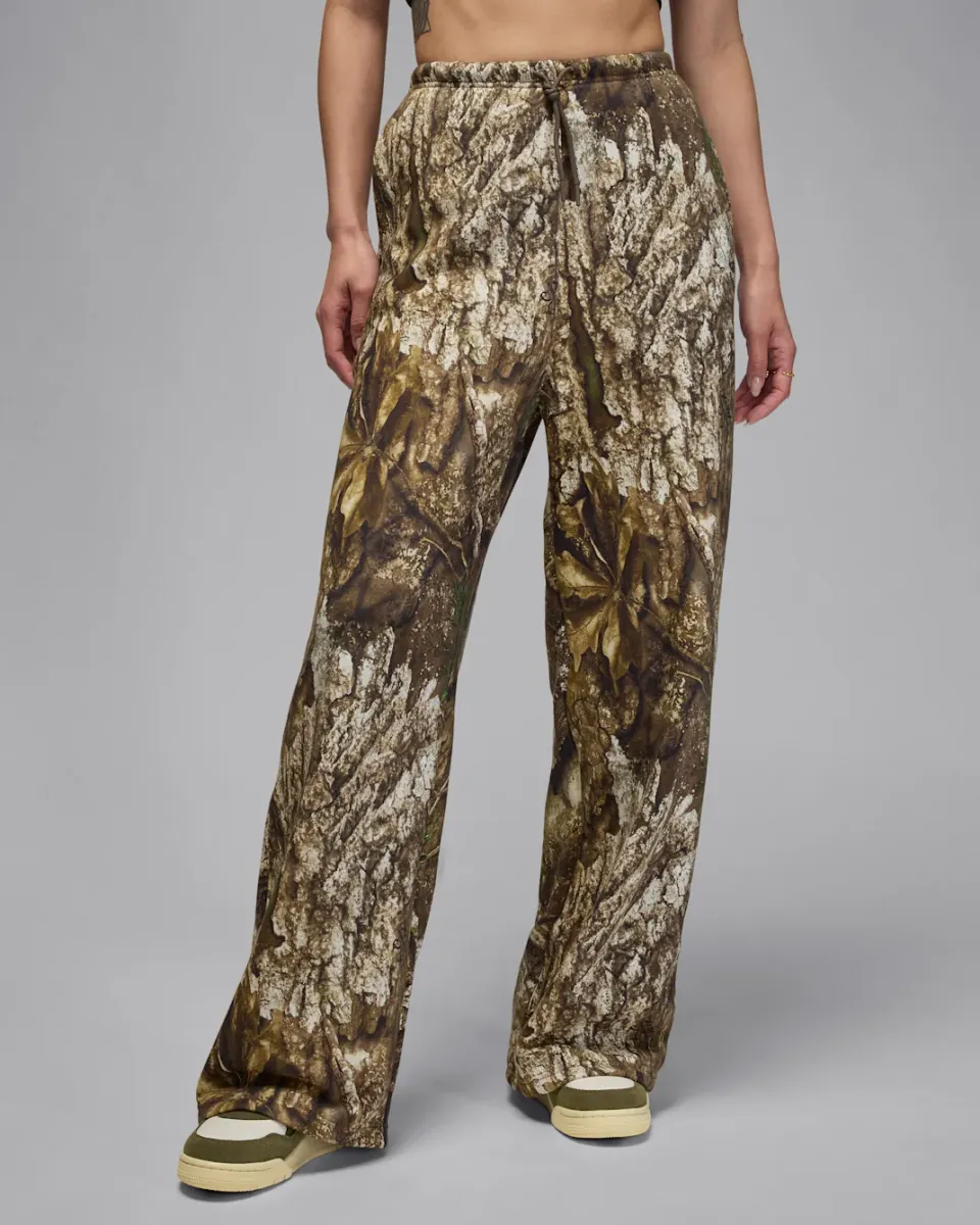Jordan Brooklyn Fleece Open-Hem Trousers — 30% Off